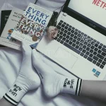 جوراب تنهام بذار leave me alone سفید