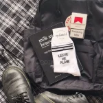 جوراب تنهام بذار leave me alone سفید