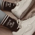 جوراب تنهام بذار leave me alone مشکی