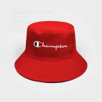 کلاه کره ای قرمز نخی