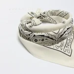 خرید باندانا کرمی