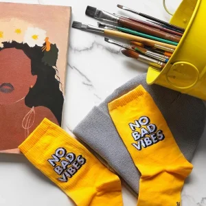 جوراب no bad vibes