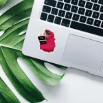 استیکر گربه کتابخوان