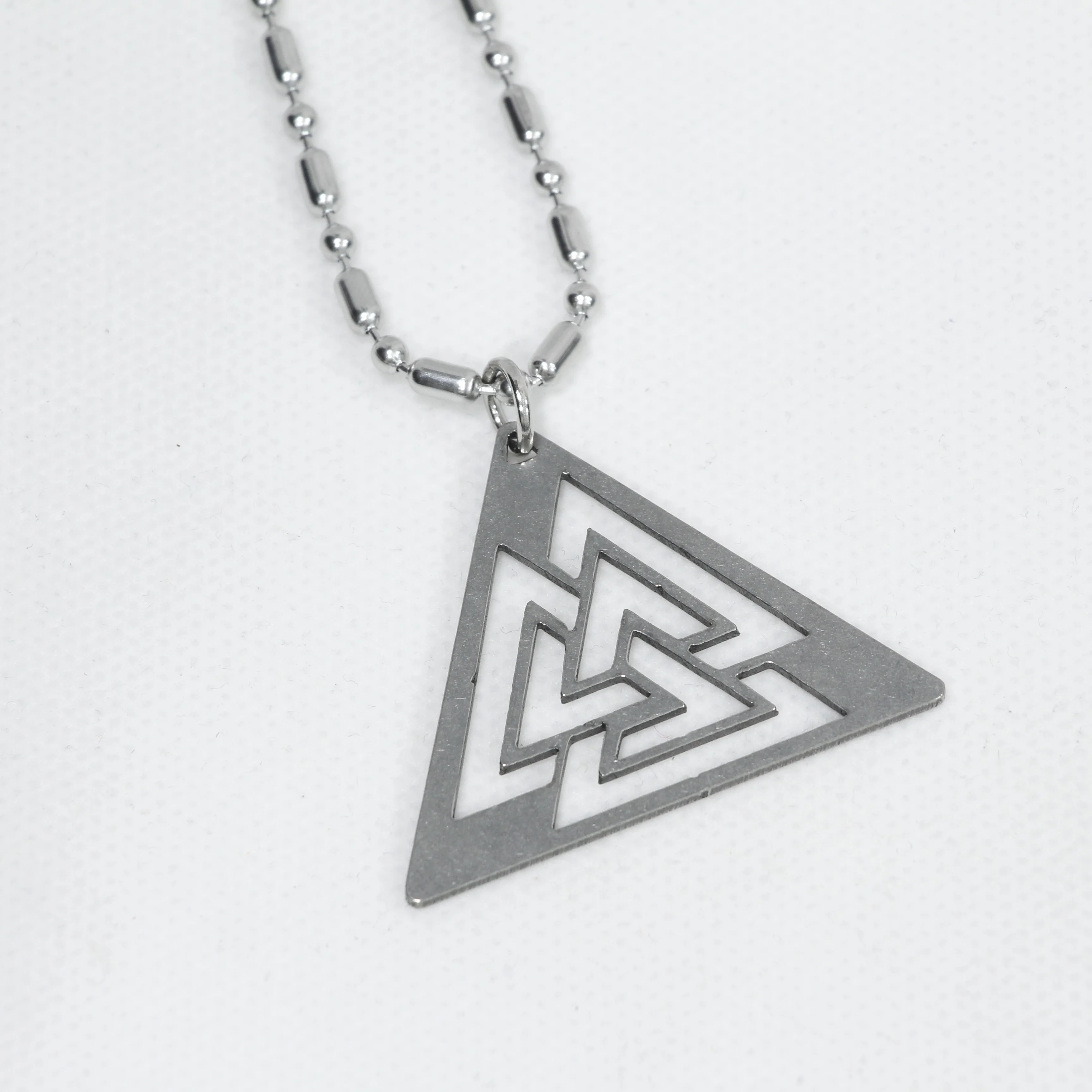 پلاک فلزی triquera پلاک فلری