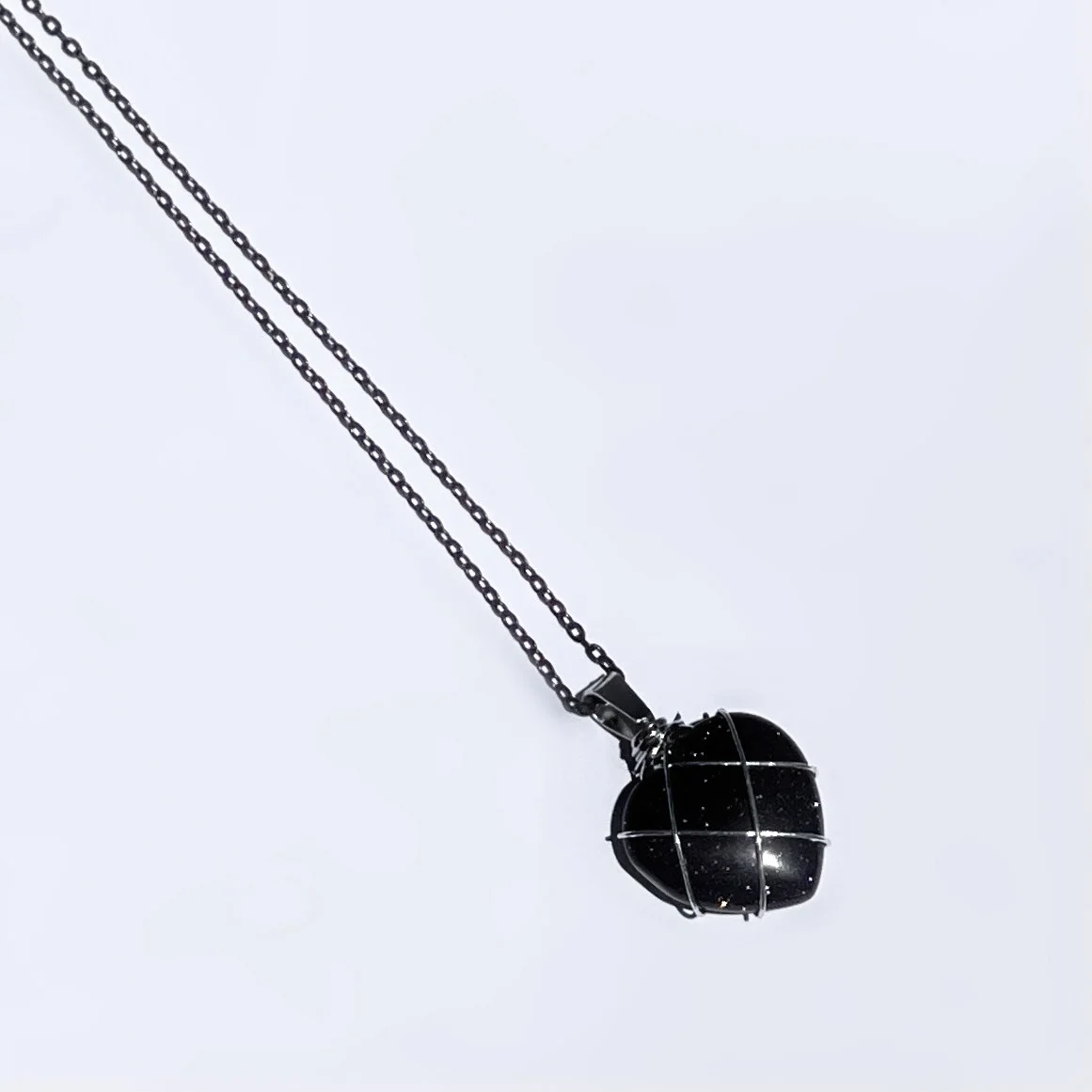 گردنبند قلب باربی مشکی