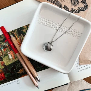 گردنبند لاکت صدف