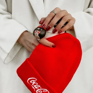 کلاه بافت کوکاکولا